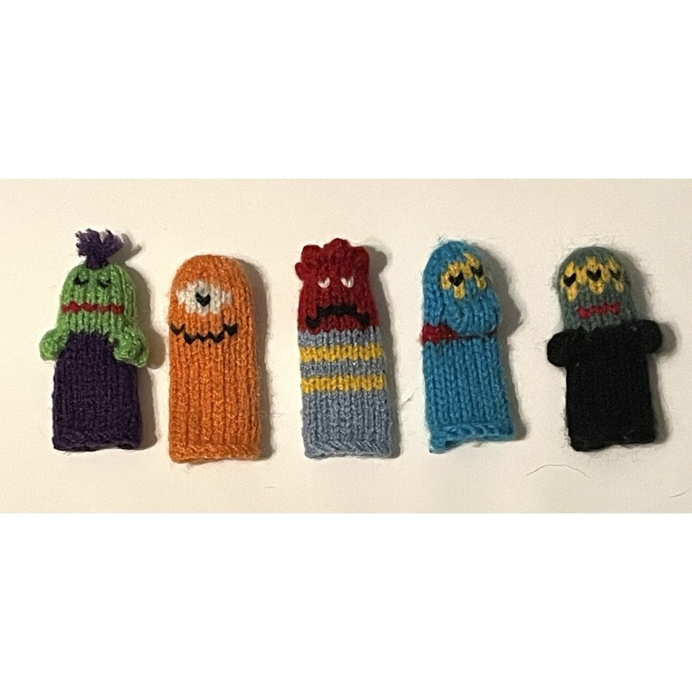 Finger Puppets 2"x1" Monster Halloween Ghoul Handmade Knit Pretend Play Lot of 5